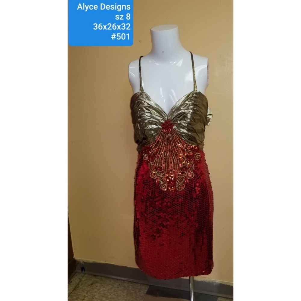 Vintage sz 8 Red Alyce Designs Cocktail dress